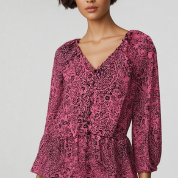 Banana republic pink printed flounce/ peplum top ❤️ - Picture 1 of 7